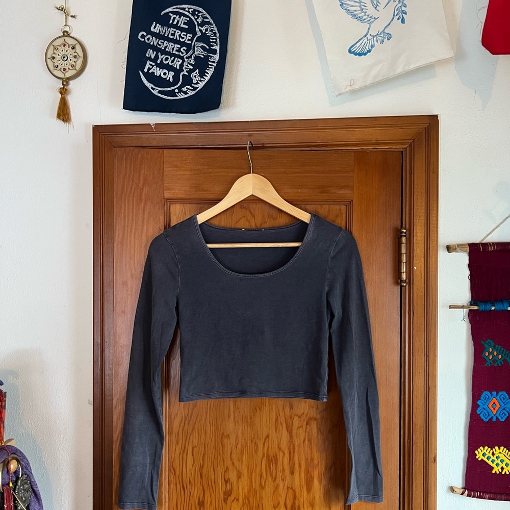 Dark Grey Long Sleeve Crop Top